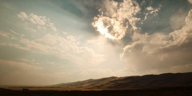 南京天翼政企服务新标杆:企业宽带、网络与云服务的定制化响应之道